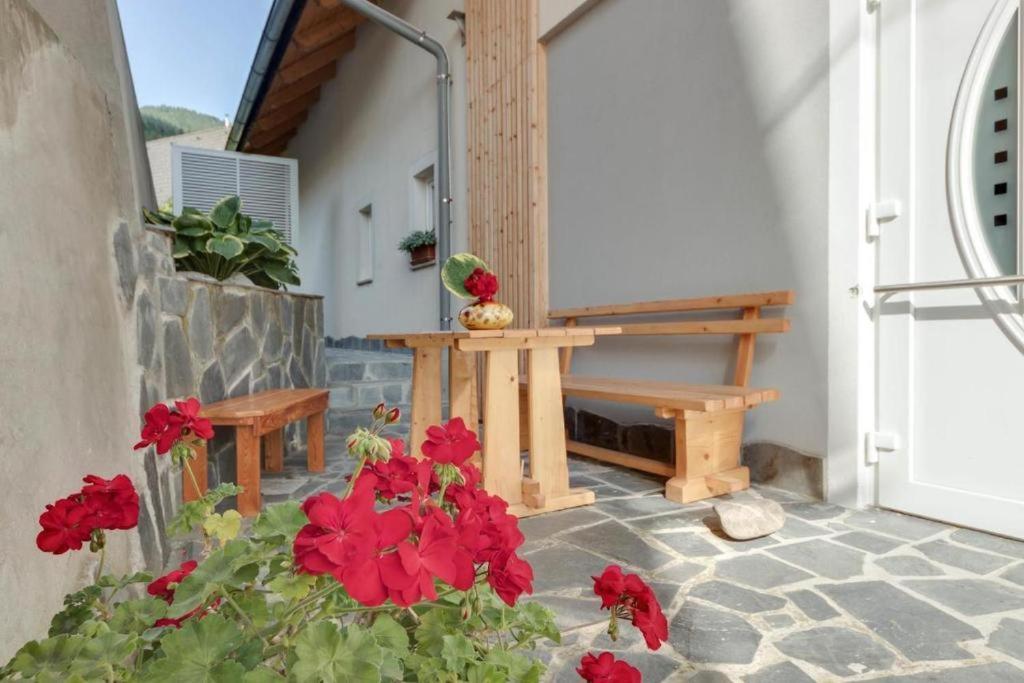 Apartments Julian Experience Rateče Dış mekan fotoğraf