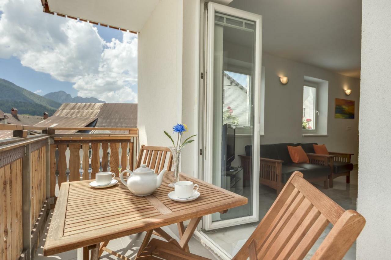 Apartments Julian Experience Rateče Dış mekan fotoğraf